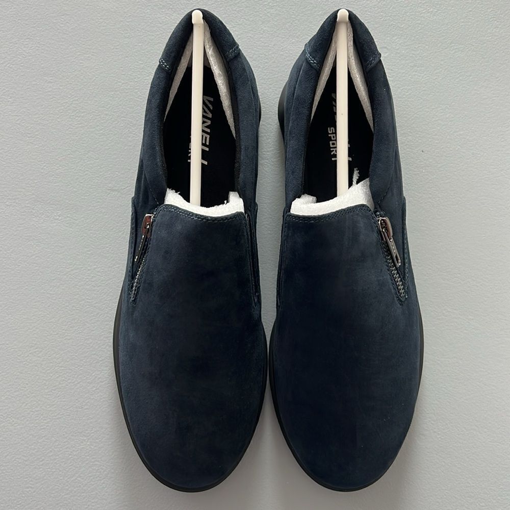 New Vaneli Suede Slip-on Shoes Lenore Navy Size 9.5 Wide